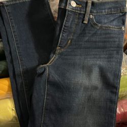 Women’s Levi’s Size 26