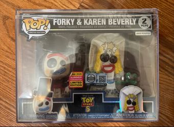 Funko pop Forky and Karen Beverly 2-Pack with Pop! Protector 1/3500 IN HAND