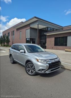 2019 Mitsubishi Outlander