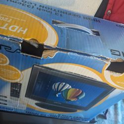 13 Inch HD LCD Tv