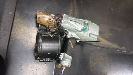 Metabo HPT Coil Roofing Nailer