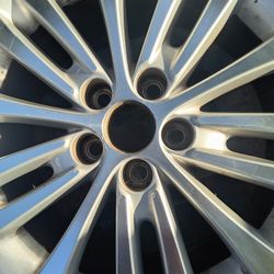 2015 Toyota Camry Or Lexus 5x114.3 Wheels 