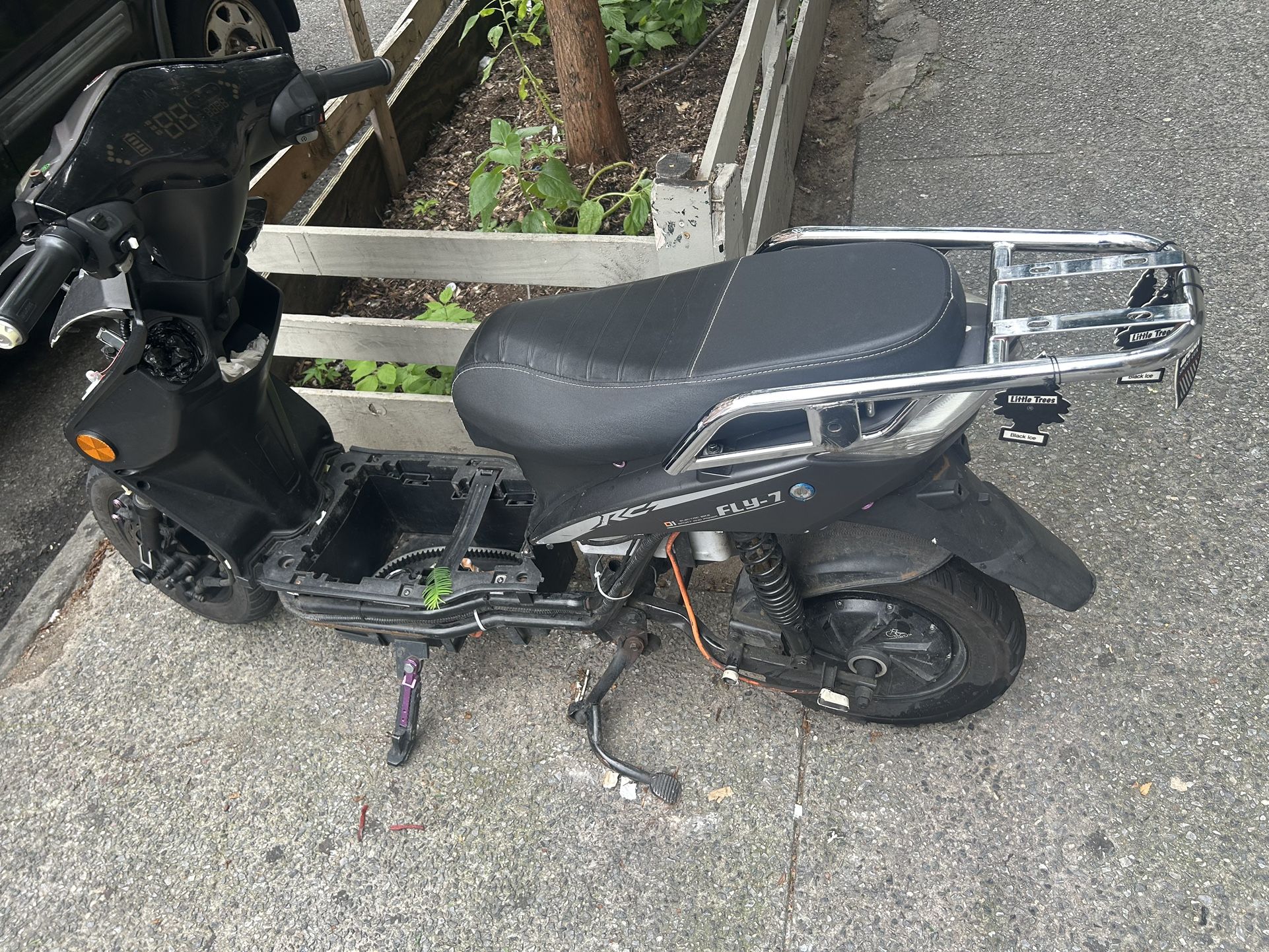 Fly 7 E-bike mopad
