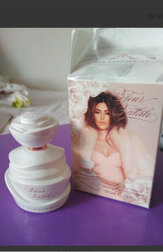 KIM KARDASHIAN PERFUME