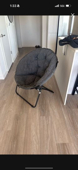 gray saucer chair