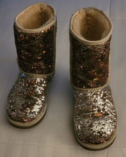 Women's Reversible Sequin Boots size 9