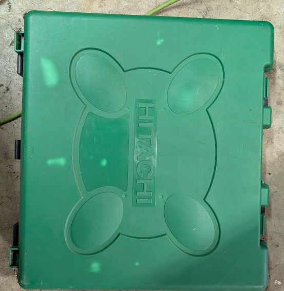 Free Hitachi Carrying Case 