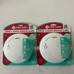 First Alert Smoke And Carbon Monoxide Alarm  (2)