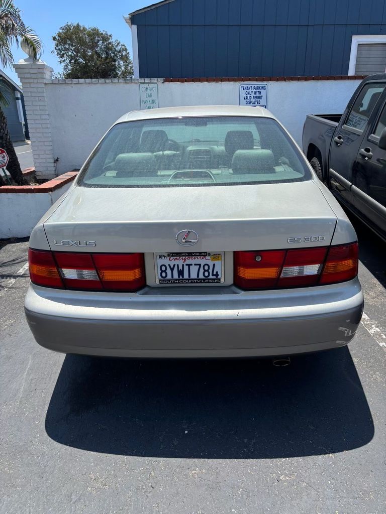 1997 Lexus ES 300