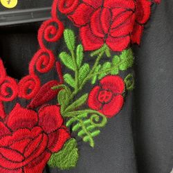 Mexican Blouse Size Medium