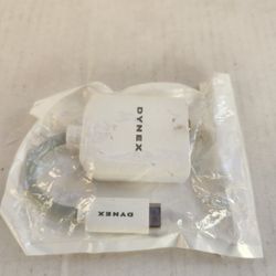 Dynex Macbook Cable