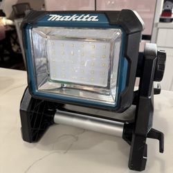Makita Cordless/Corded Work Light (Light Only)