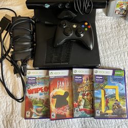 Xbox 360 S Kinect Bundle 