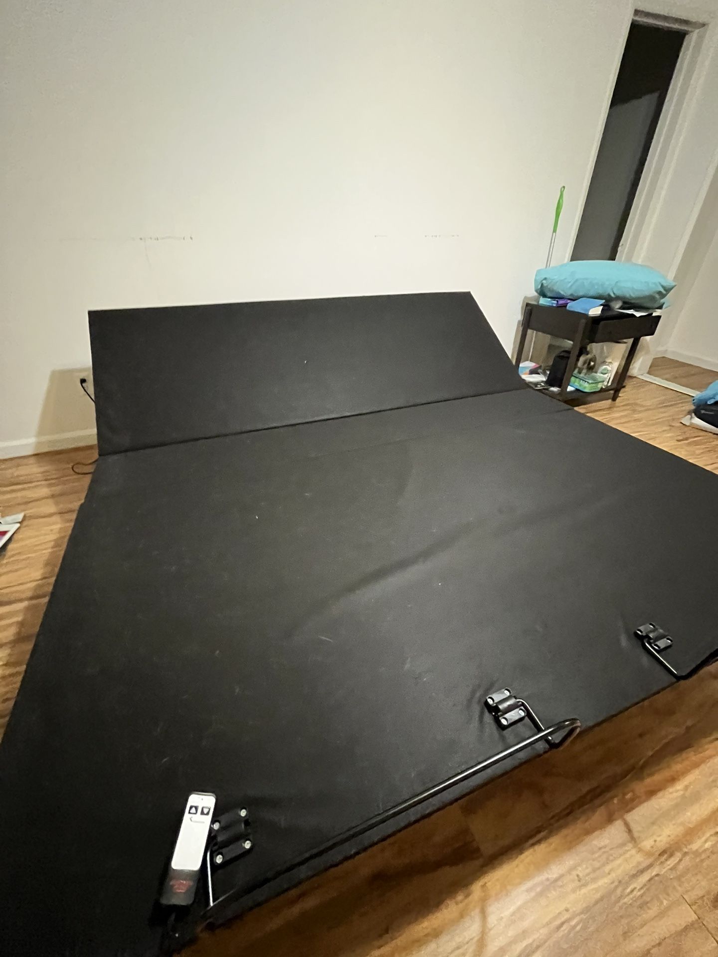 FREE FOR PICKUP TODAY! Adjustable Bed Base - Cal King