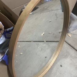 Circle Mirror