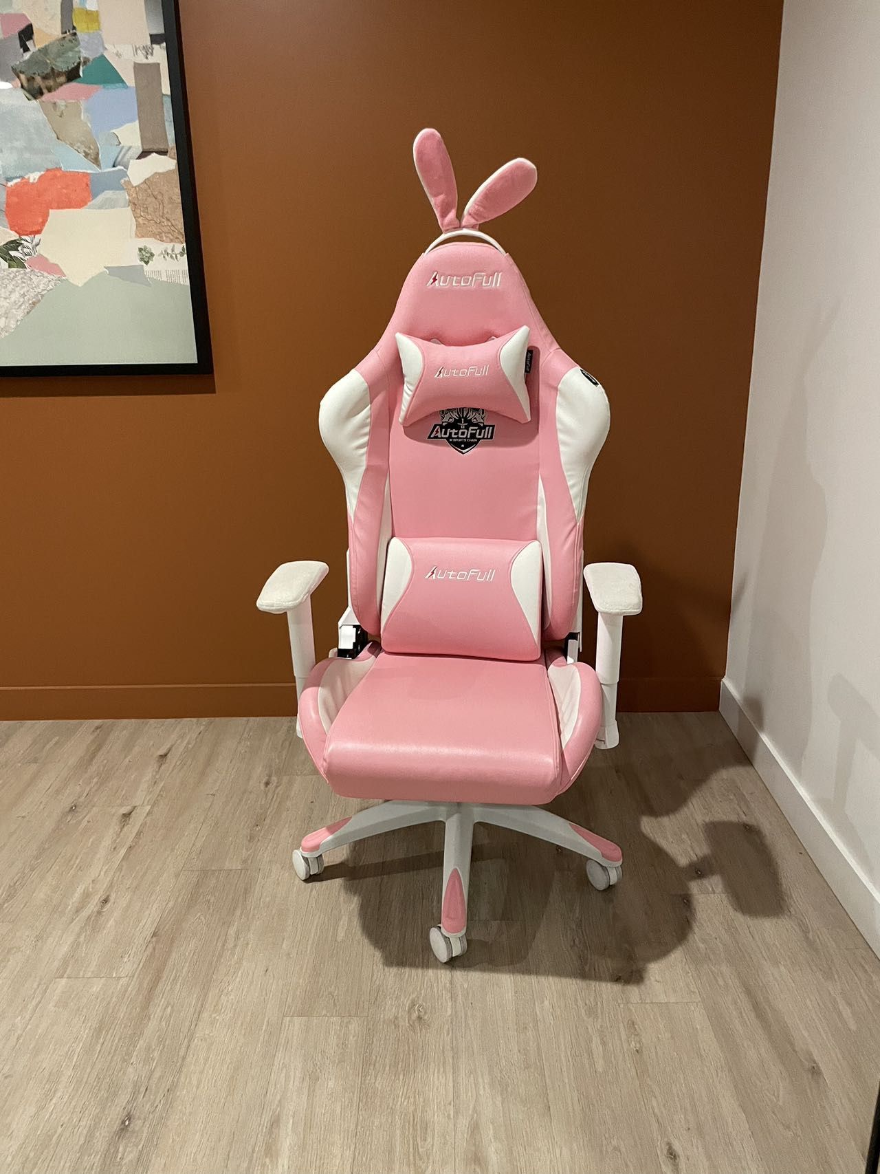 Pink Game Chair / Office Chair 