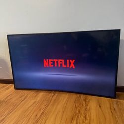 Samsung UN55JU6700F 55" Curved 4K Smart TV With Original Remote Control and wall mounted 