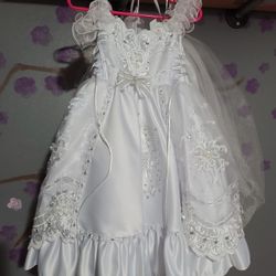 Baptismal dress