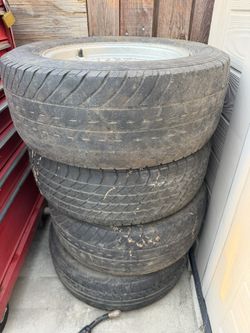 BMW oem 15 inch 5 log wheels