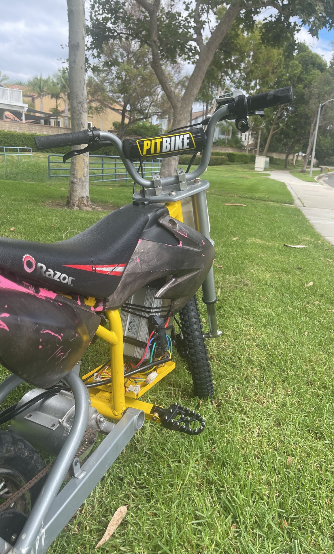 Razor Mx650 for Sale in Orange, CA OfferUp