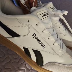 Reebok Club Smudge Edge Size 8.5