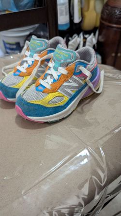 Girls New Balance size 8 toddler