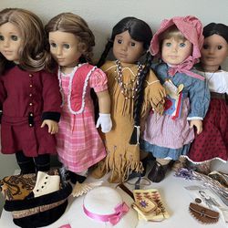 American Girl Dolls In Meet Outfits 