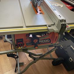 RIDGID 15 Amp 10 in. Portable Corded Pro Jobsite Table Saw with Stand