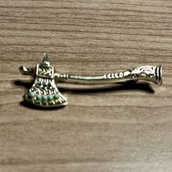Axe Vintage Pin 