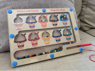 Colors and Count Magnetic Maze Toy
