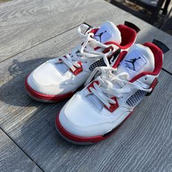 Jordan Fire Red 4