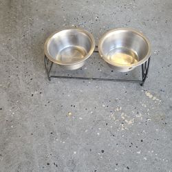 Pet dish