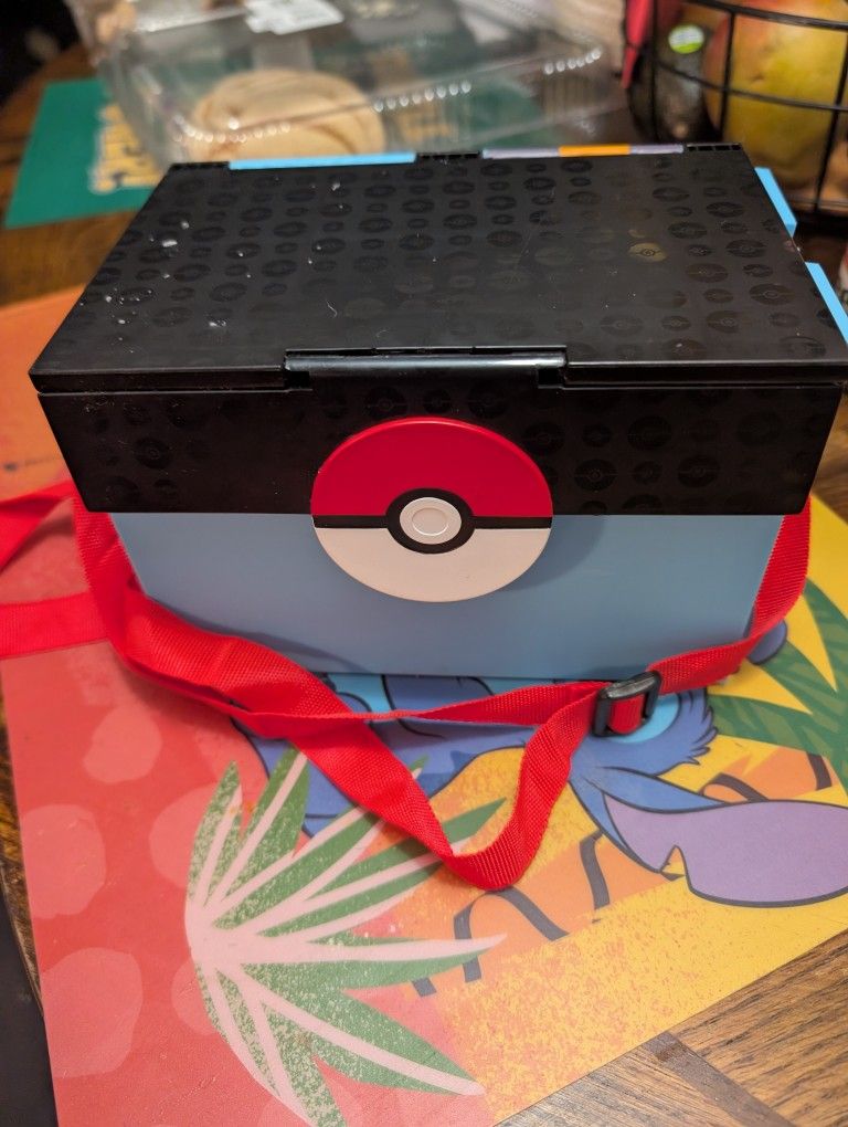 Pokémon Box Toy