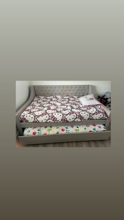 Cama Queen