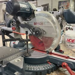 Compound Miter Saw