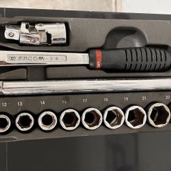 Socket Set