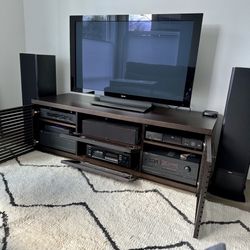 Modern TV Stand / Media Center 