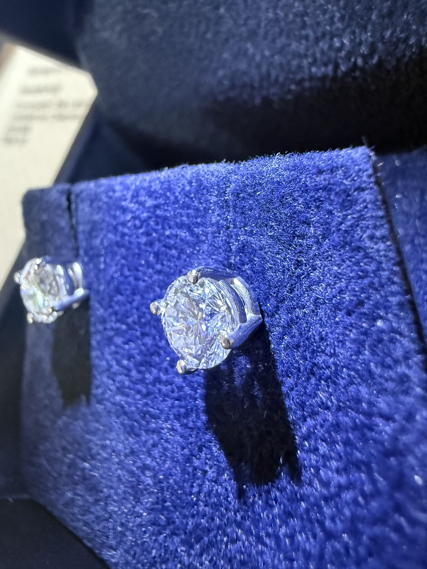 Diamond Earring