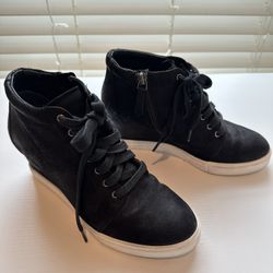 Women’s Caslon Luxury High Heeled Wedge Sneakers Black 6.5