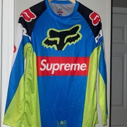 Supreme T-Shirt