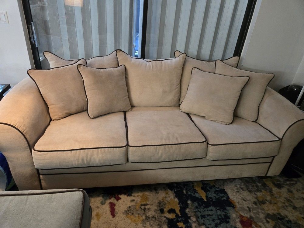 Beige 3-Seater Couch + Light Blue Loveseat Set w/ Ottoman & Table – $250
