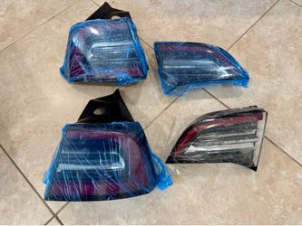 OEM Tesla Model 3 / Model Y Taillights – 3-Pin –