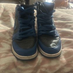 Jordan 1 Retro High Dark Marina Blue 