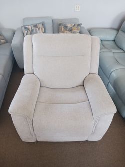 Recliner