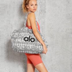 Alo Yoga Tote - $80