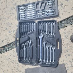 Wrench Set 43