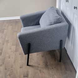 Modern Gray Chair with removable cushions 