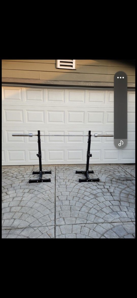 Squat Bench Press Stands And Bar 