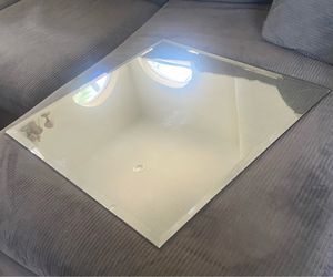 Clear Beveled Square Glass