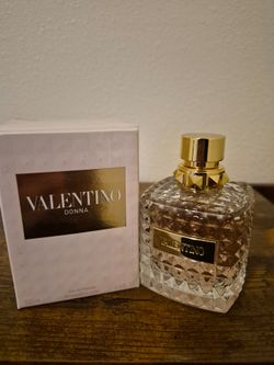 Valentino Valentino Donna Eau de Parfum Spray Regular Size 3.4 fl oz
